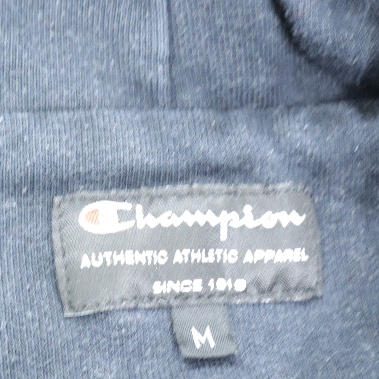 Champion Women's Navy Pullover Hoodie M Embroidered Logo Cotton Blend