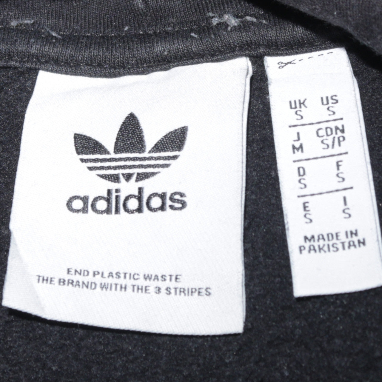 adidas Men's Black Pullover Hoodie Small Graphic Fleece