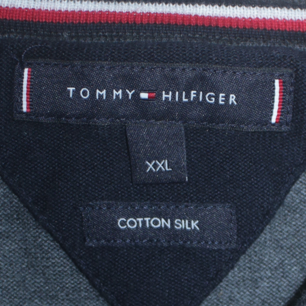 Tommy Hilfiger Men’s Grey 2XL V-Neck Cotton Silk Jumper