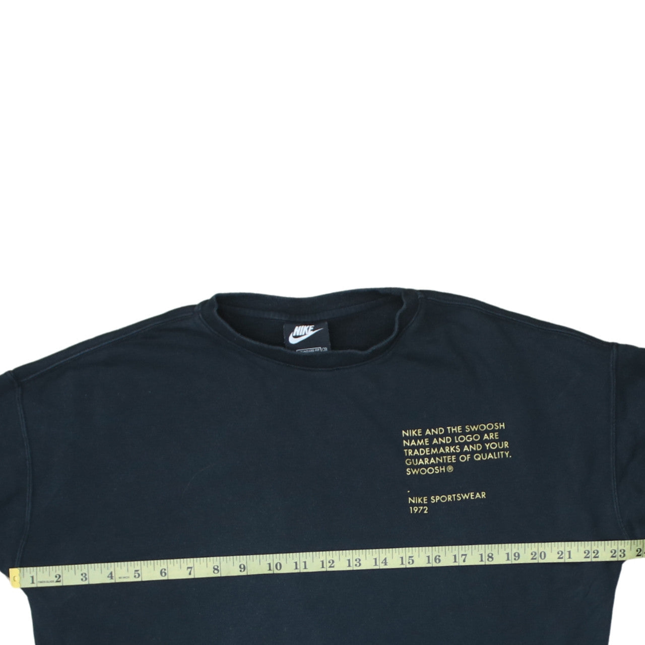 Nike Unisex Kids Black XL Pullover Sweatshirt with Logo Print