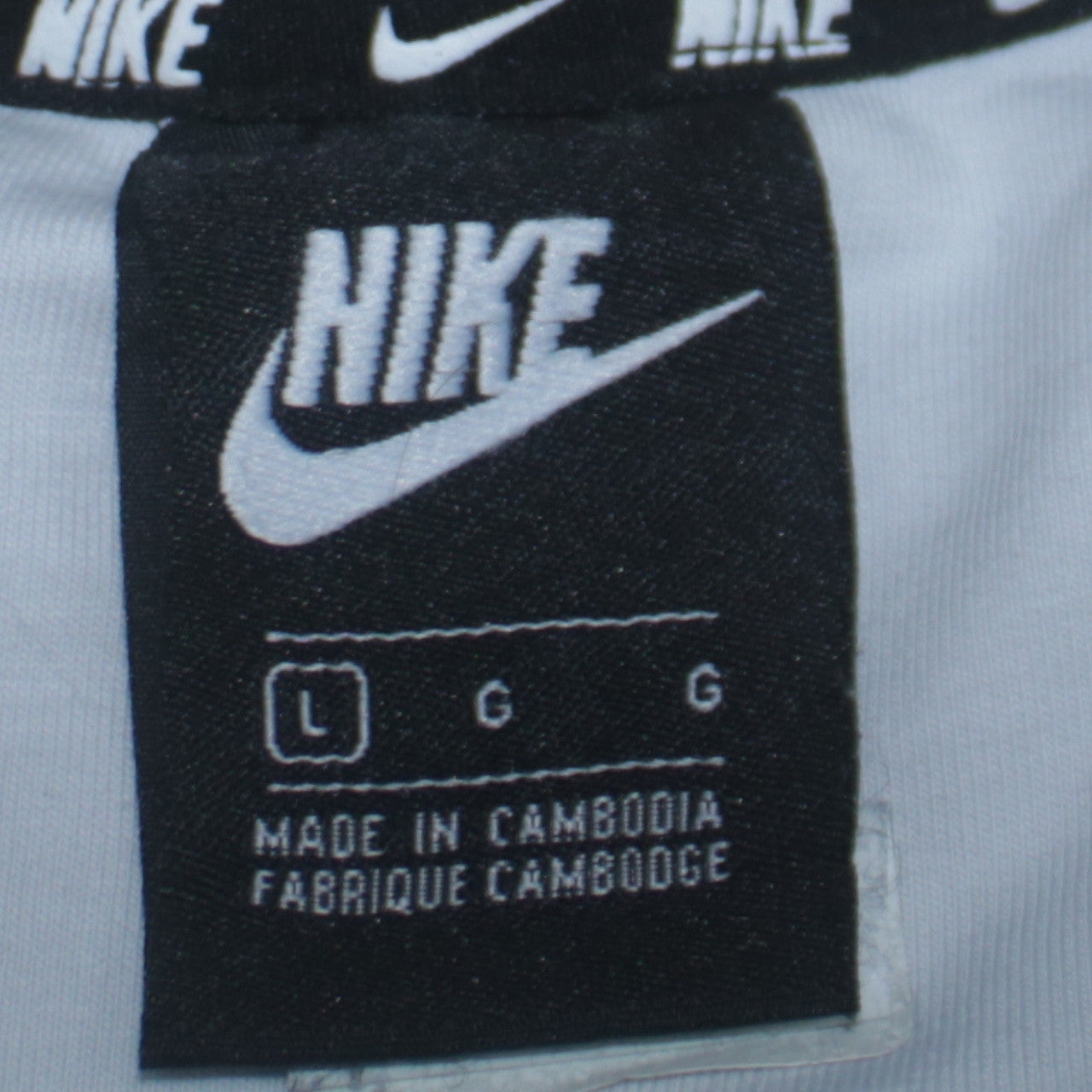Nike Women's Black White Logo Crew Neck Pullover Sweatshirt L