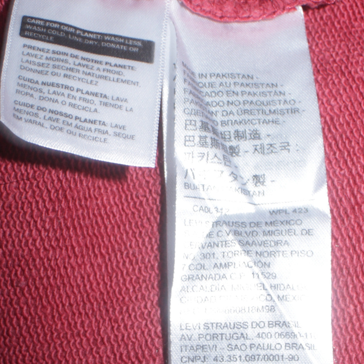 Levi's Men's Red Pullover Hoodie Size L Regular Fit Sweatshirt