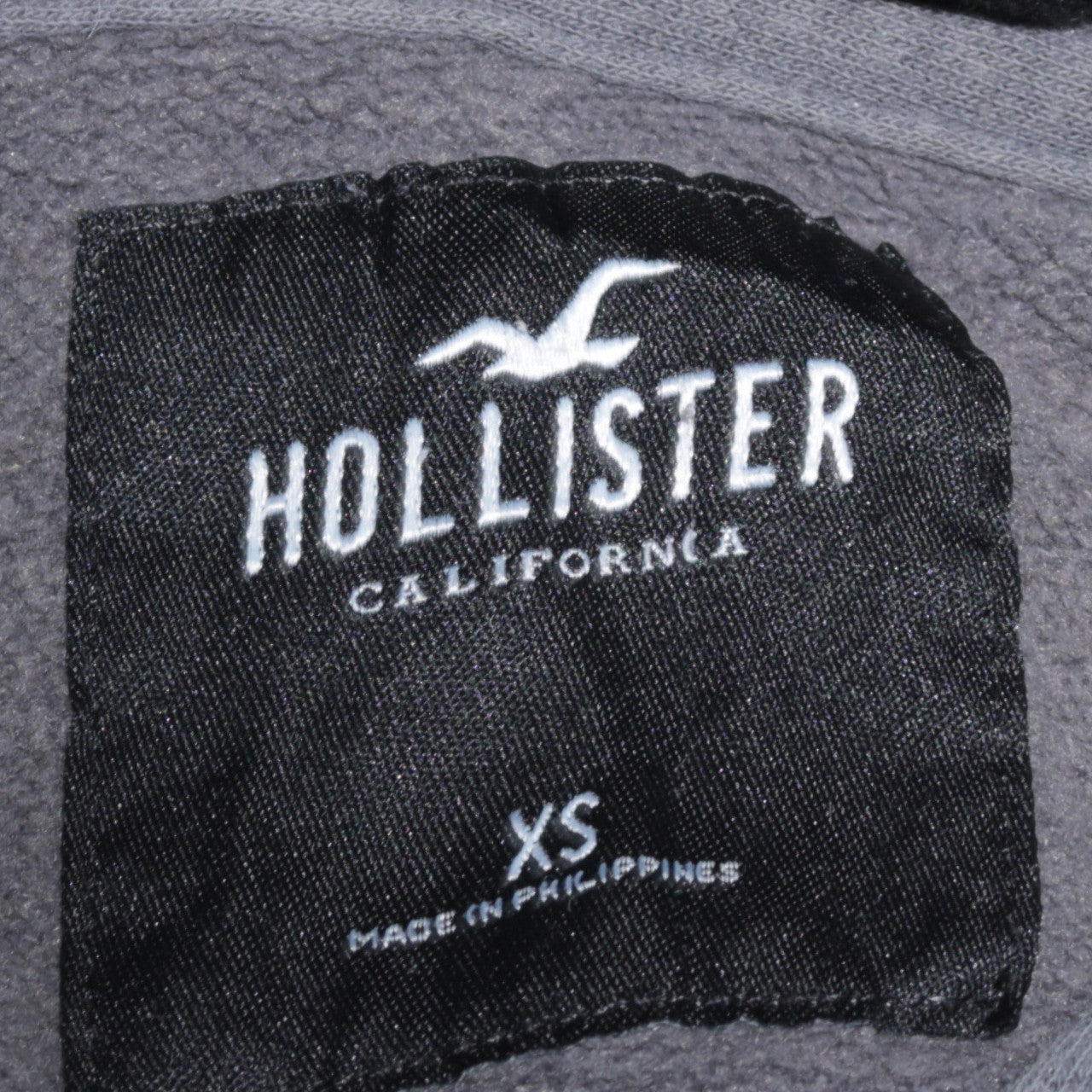 Hollister Men’s Grey XS Pullover Hoodie with Logo Graphic