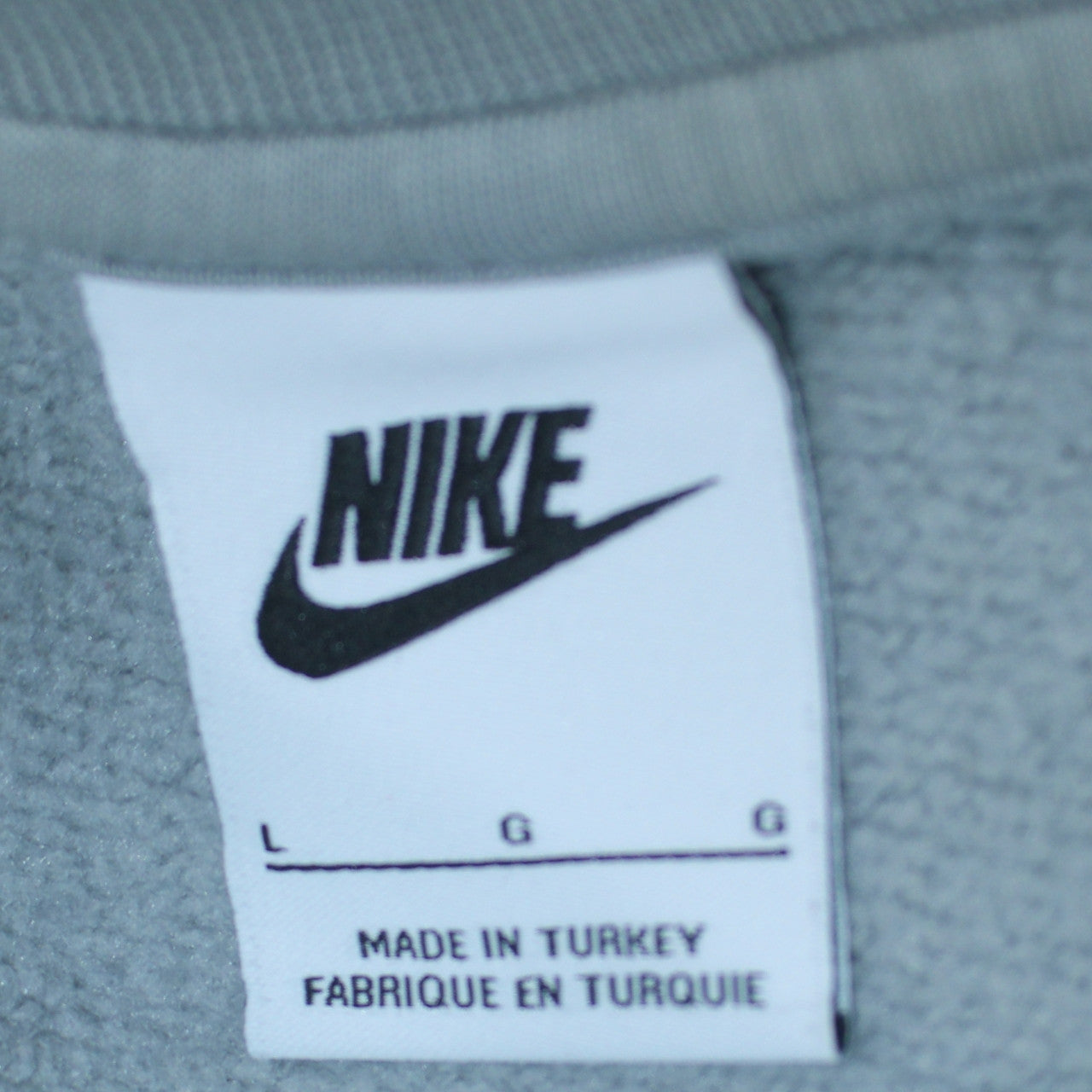 Nike Men's Grey Crew Neck Pullover Sweatshirt L Regular Fit