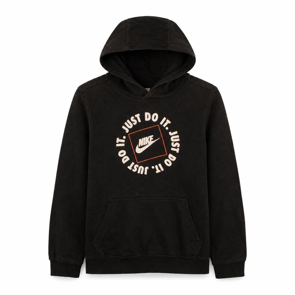 Front view of Nike boys’ black hoodie l 147-158cm pullover standard fit just do it graphic