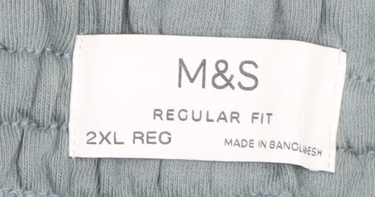 Marks and Spencer Men's Green 2XL Regular Fit Cargo Shorts