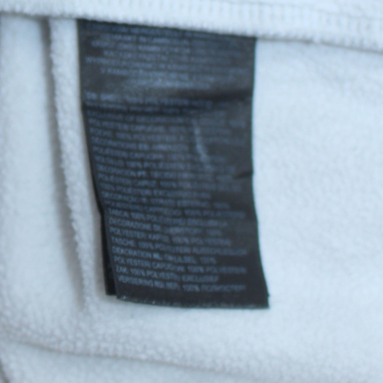 The North Face Boys Grey XL Pullover Fleece Hoodie with Logo and Zip