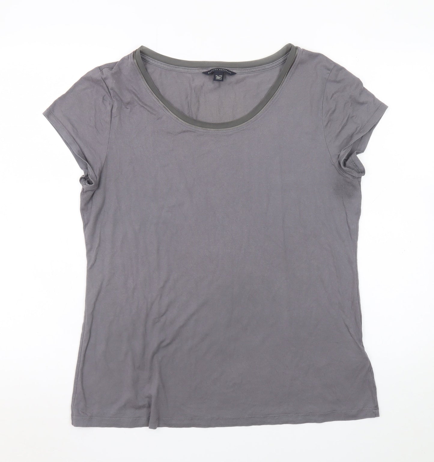 Banana Republic Women's Grey XL Basic Short Sleeve T-Shirt
