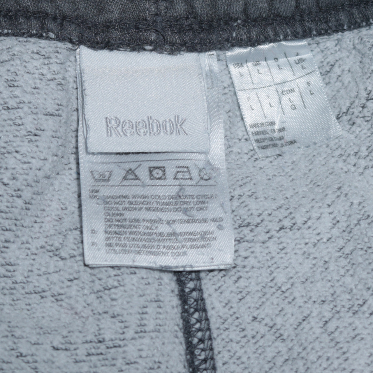 Reebok Men's Grey Fleece Sweatpants L Regular Fit Casual Trousers