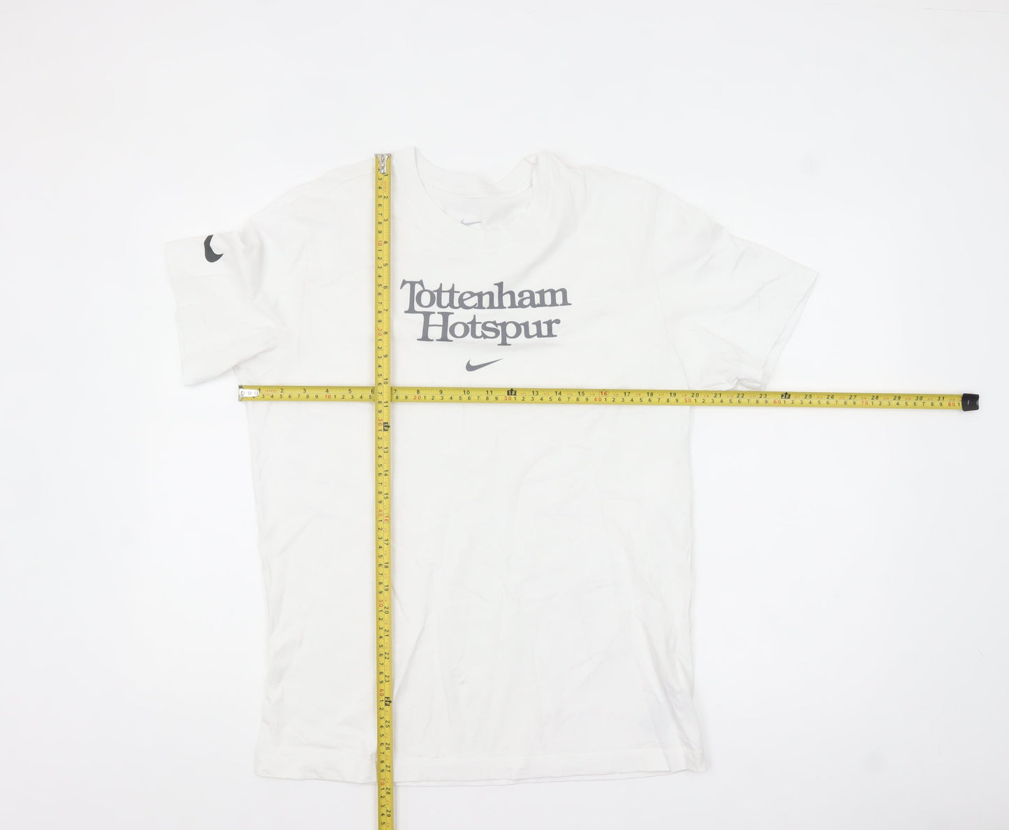 Nike Men’s White Tottenham Hotspur Short Sleeve Crew Neck T-Shirt Medium