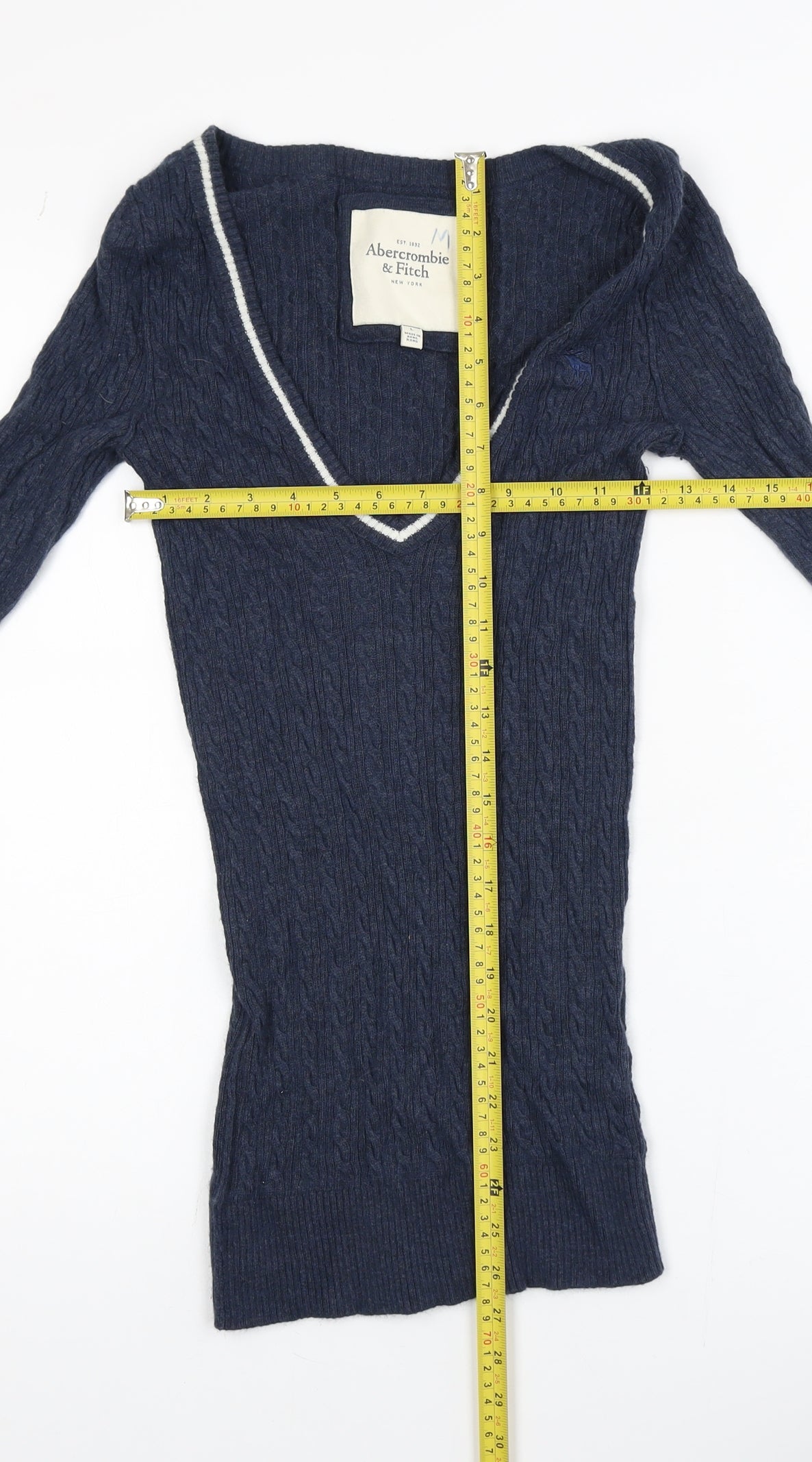 Abercrombie & Fitch Men's Blue Cable-Knit V-Neck Jumper Size L