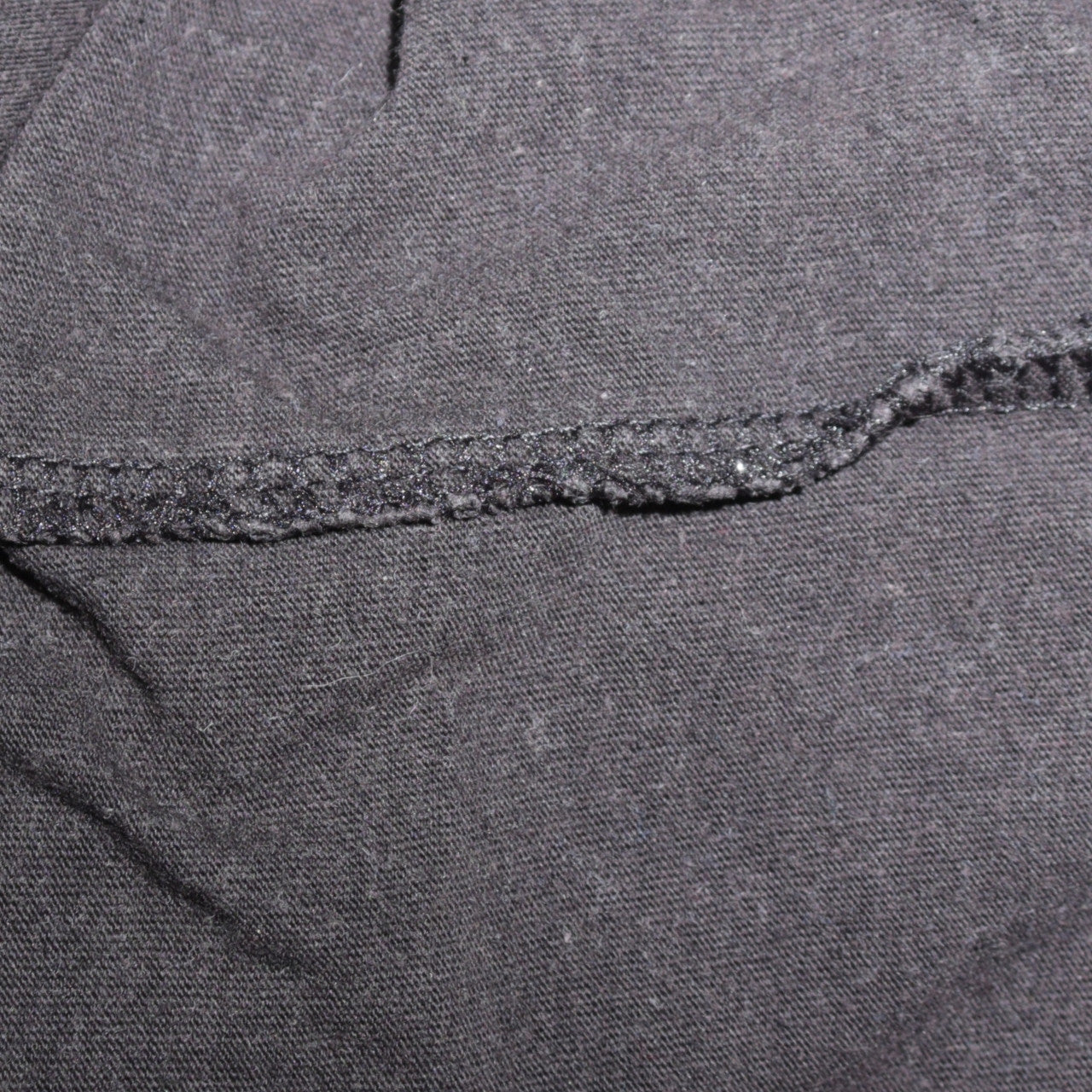 Adidas Men's Black Red Logo Retro Sports T-Shirt Size M