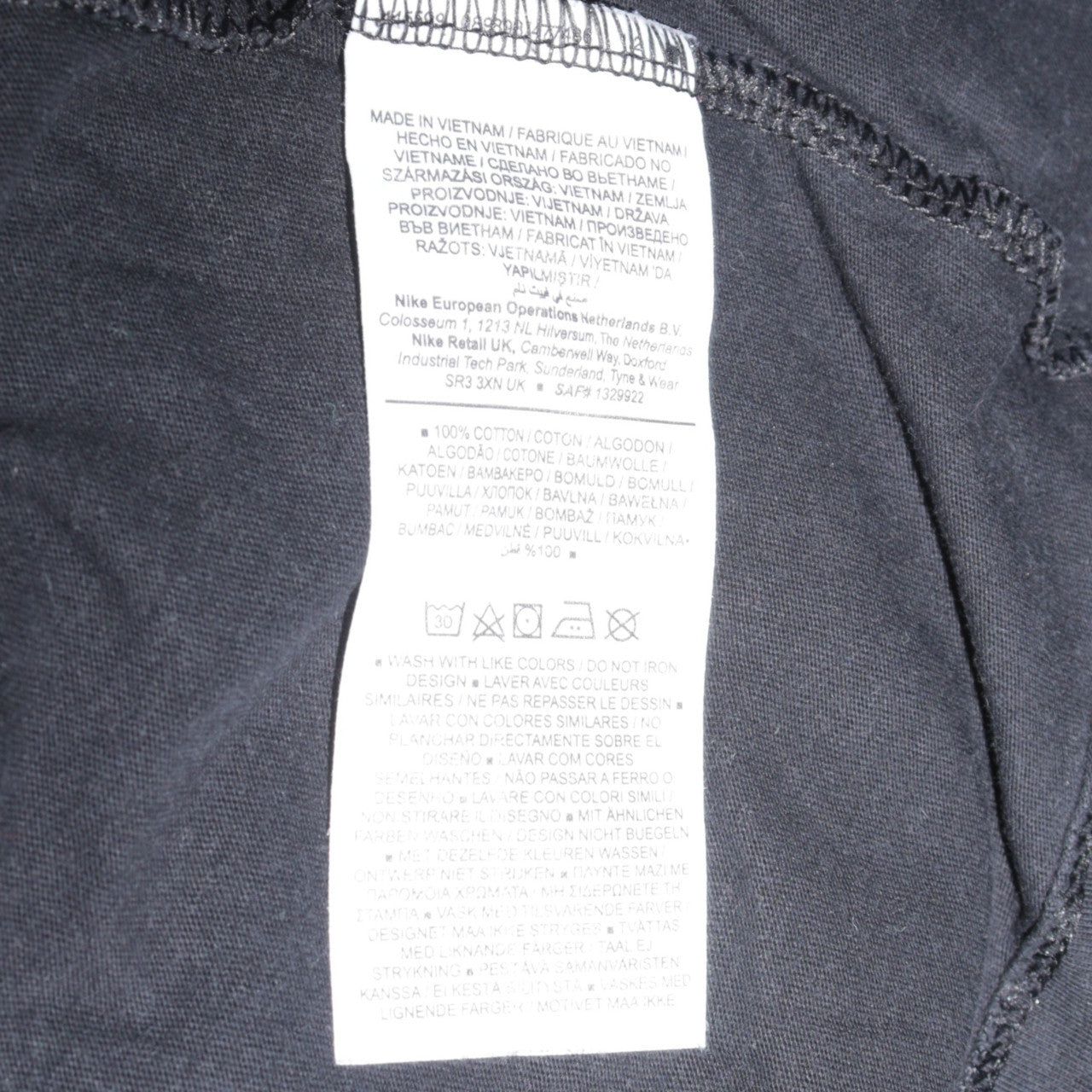 Nike Men's Black Small Logo Crew Neck Cotton T-Shirt