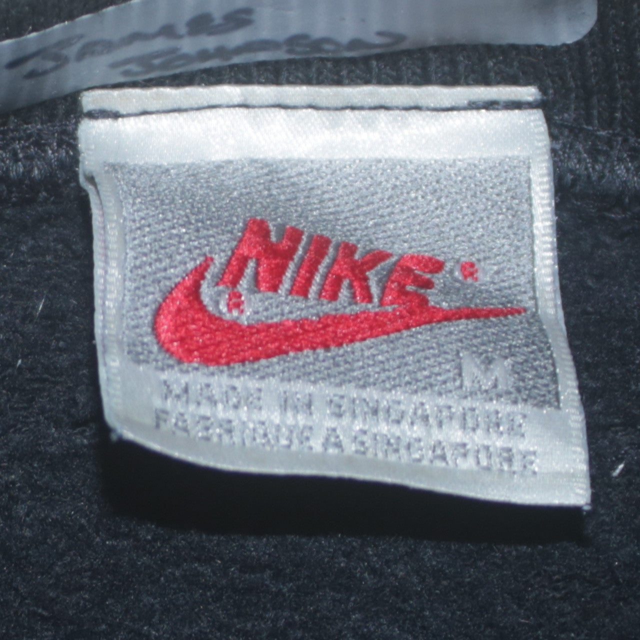 Nike Women's Black Medium Crew Neck Pullover Sweatshirt Embroidered USA Vintage