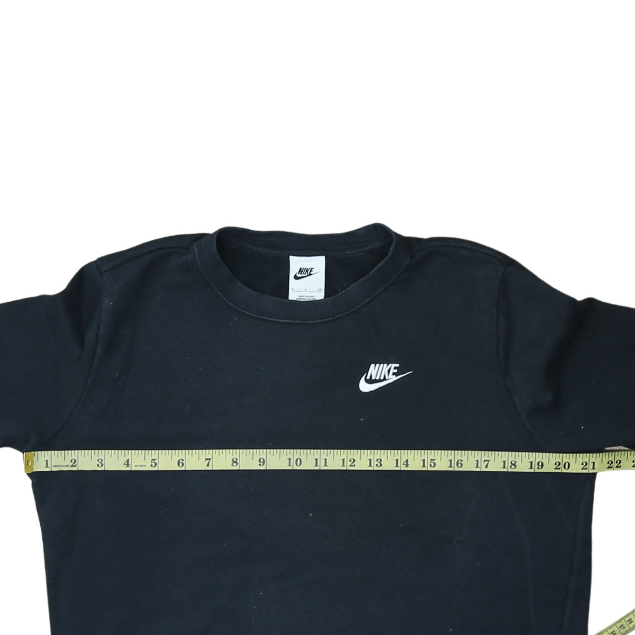 Nike Men's Black Small Crew Neck Pullover Logo Sweatshirt