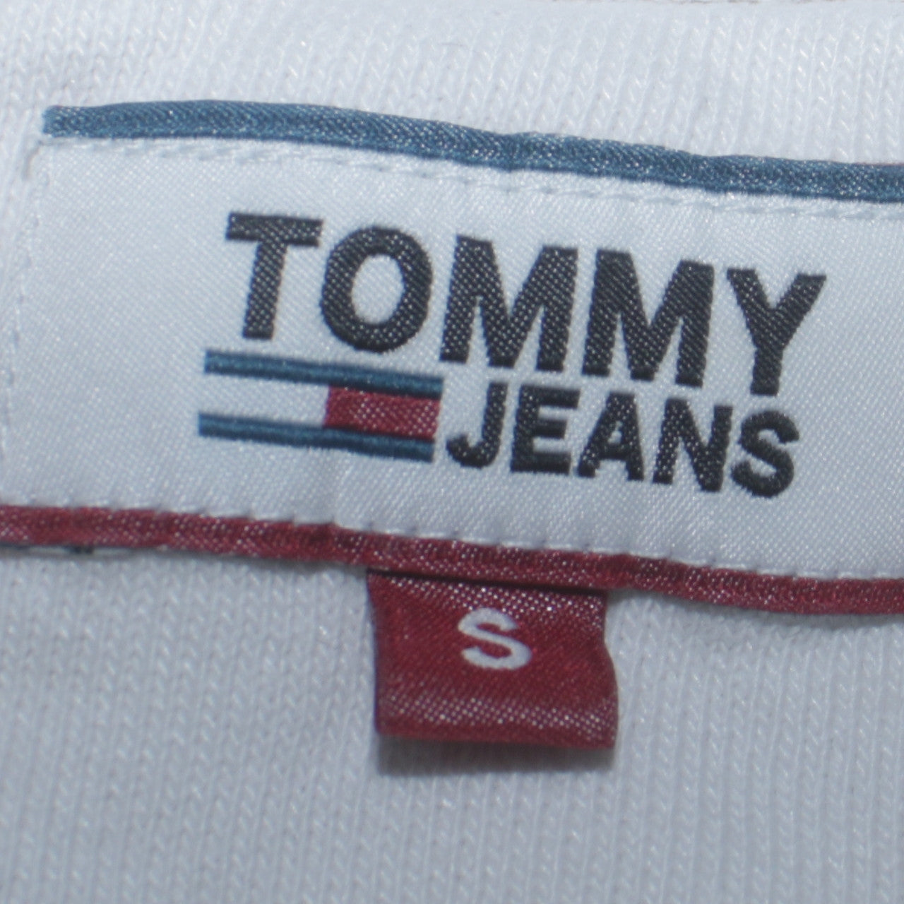 Tommy Jeans Men's White Small Crew Neck Flag Logo Sweatshirt