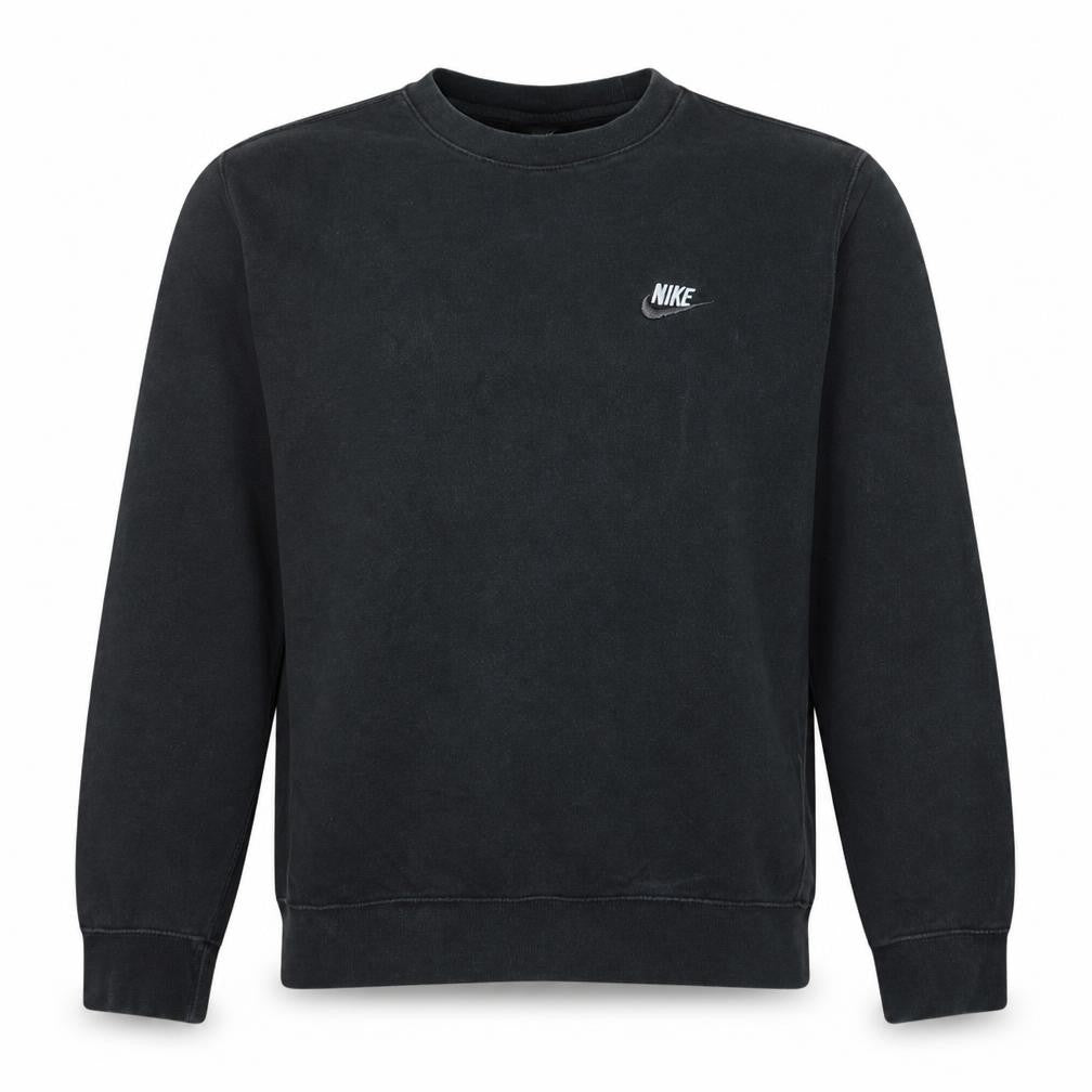 Front view of Nike Men's Black Crew Neck Pullover Sweatshirt M Regular Fit