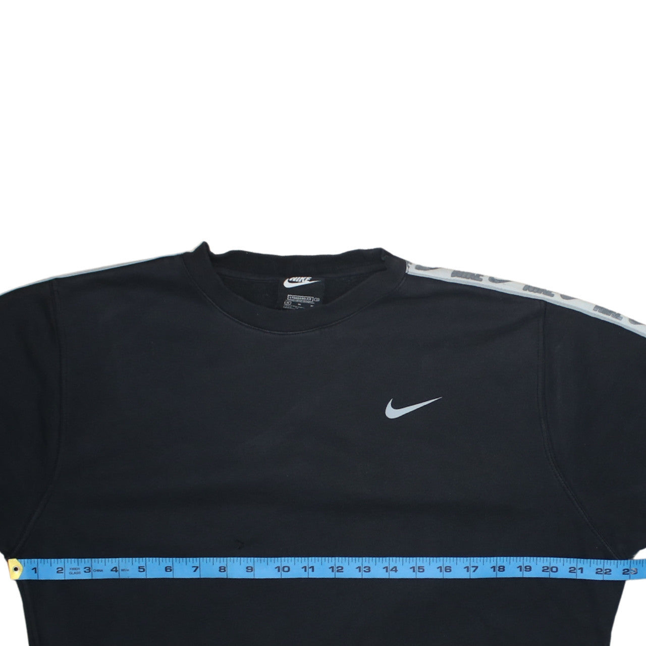 Nike Men's Black Medium Crew Neck Logo Pullover Sweatshirt