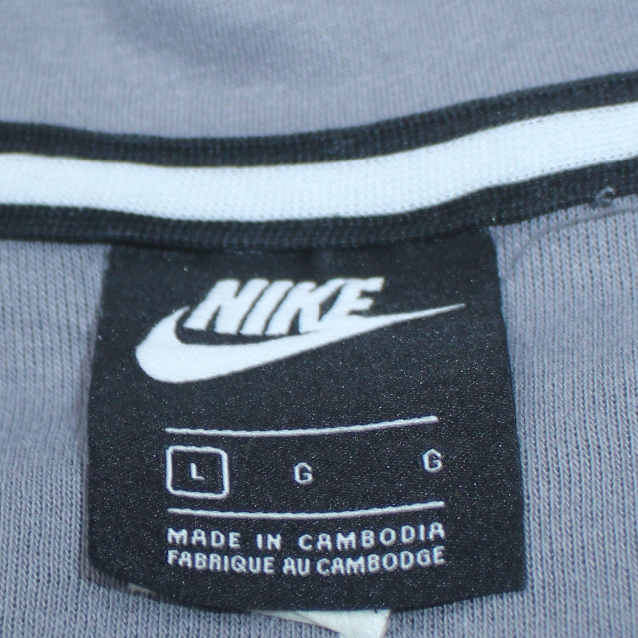 Nike Men's Grey Pullover Hoodie L Lightweight Sportswear