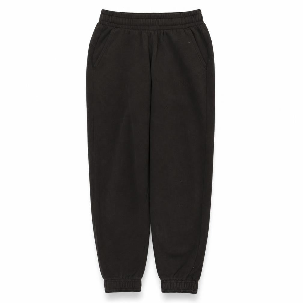 Front view of Puma boys’ black jogger sweatpants 13-14 years fleece tapered fit