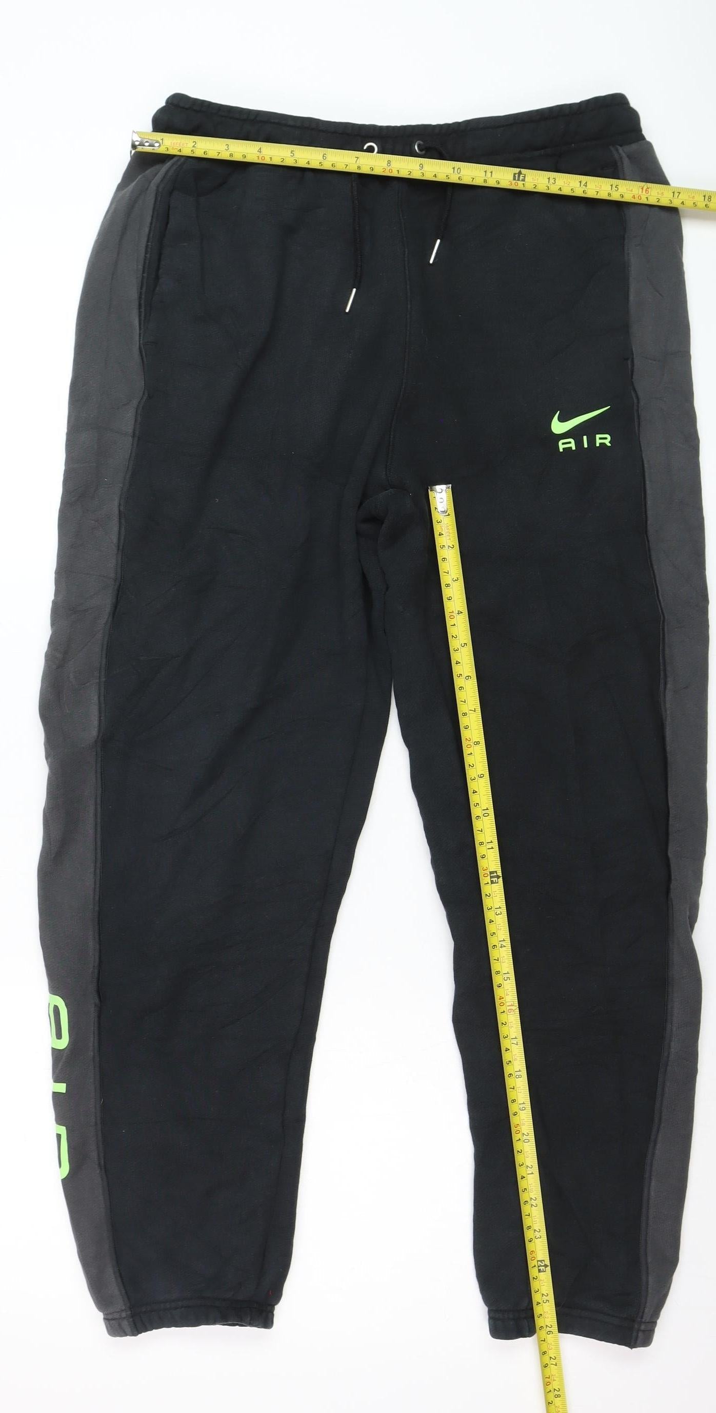 Nike Men Black Jogger Sweatpants L Fleece Lined Athleticwear