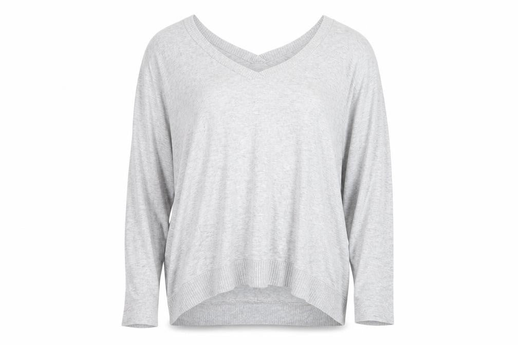 Front view of Zara Women Grey V-Neck Relaxed Knit Long Sleeve Top L
