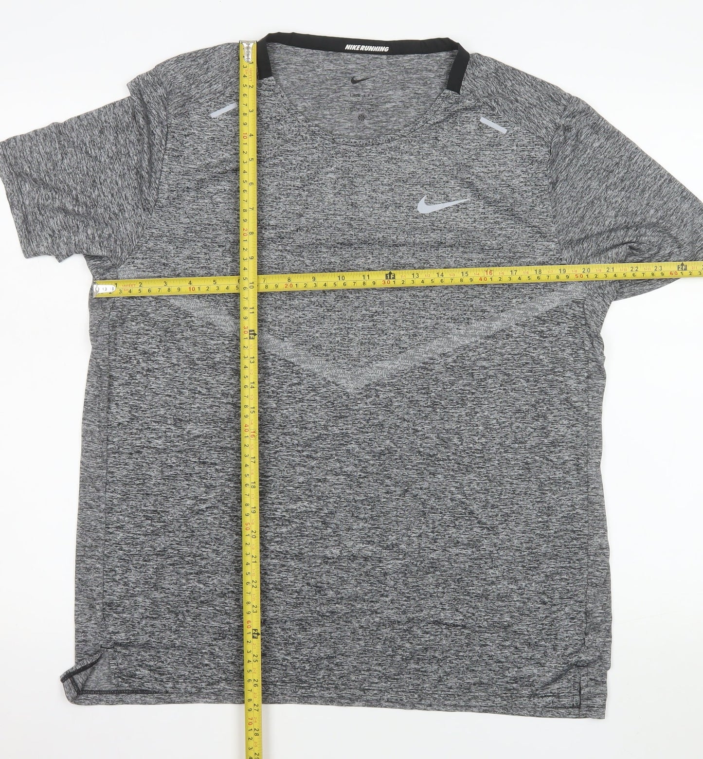 Nike Men's Grey Dri-FIT Running T-Shirt Size M Athletic Fit