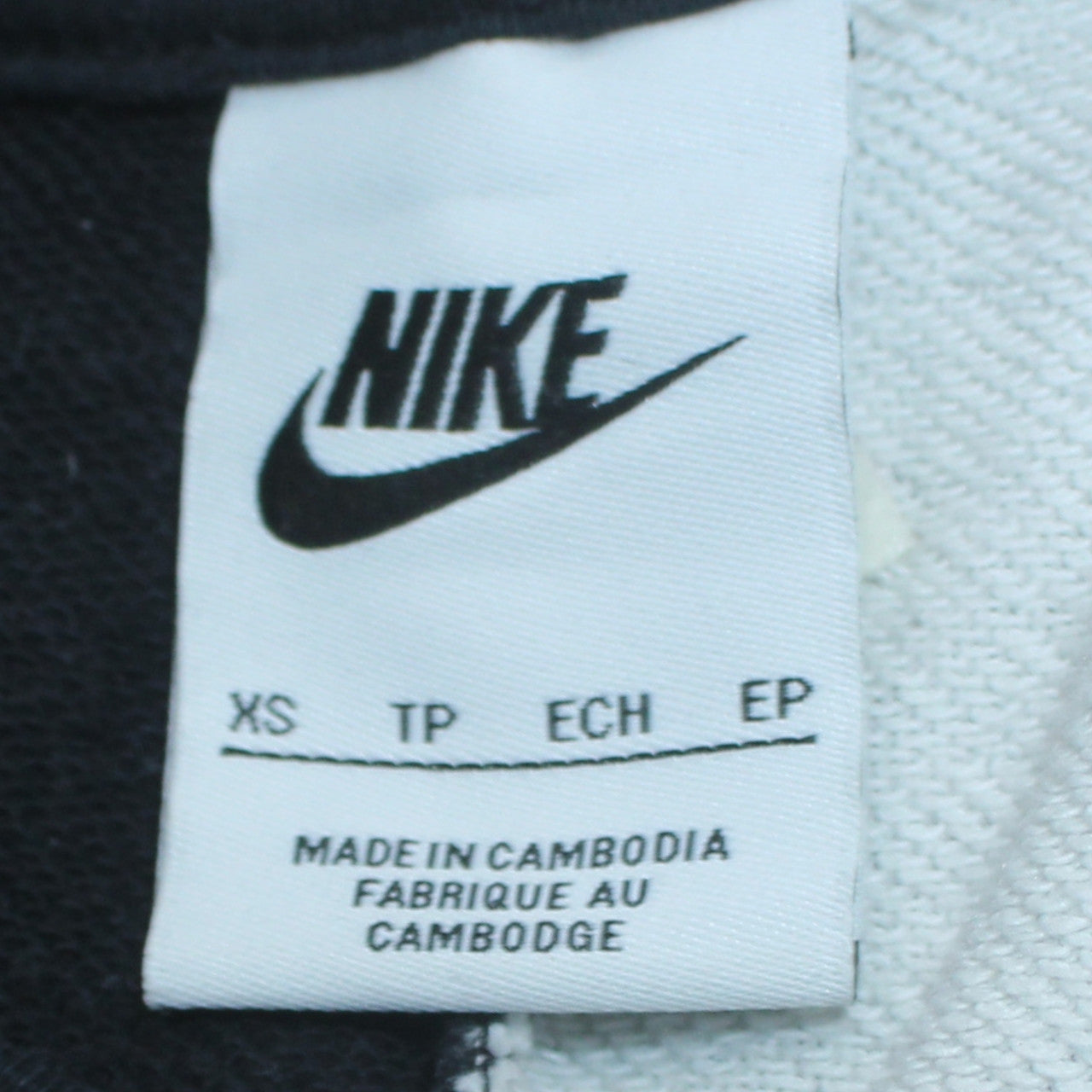 Nike Womens Black & White Pullover Sweatshirt XS Graphic Logo Crew Neck