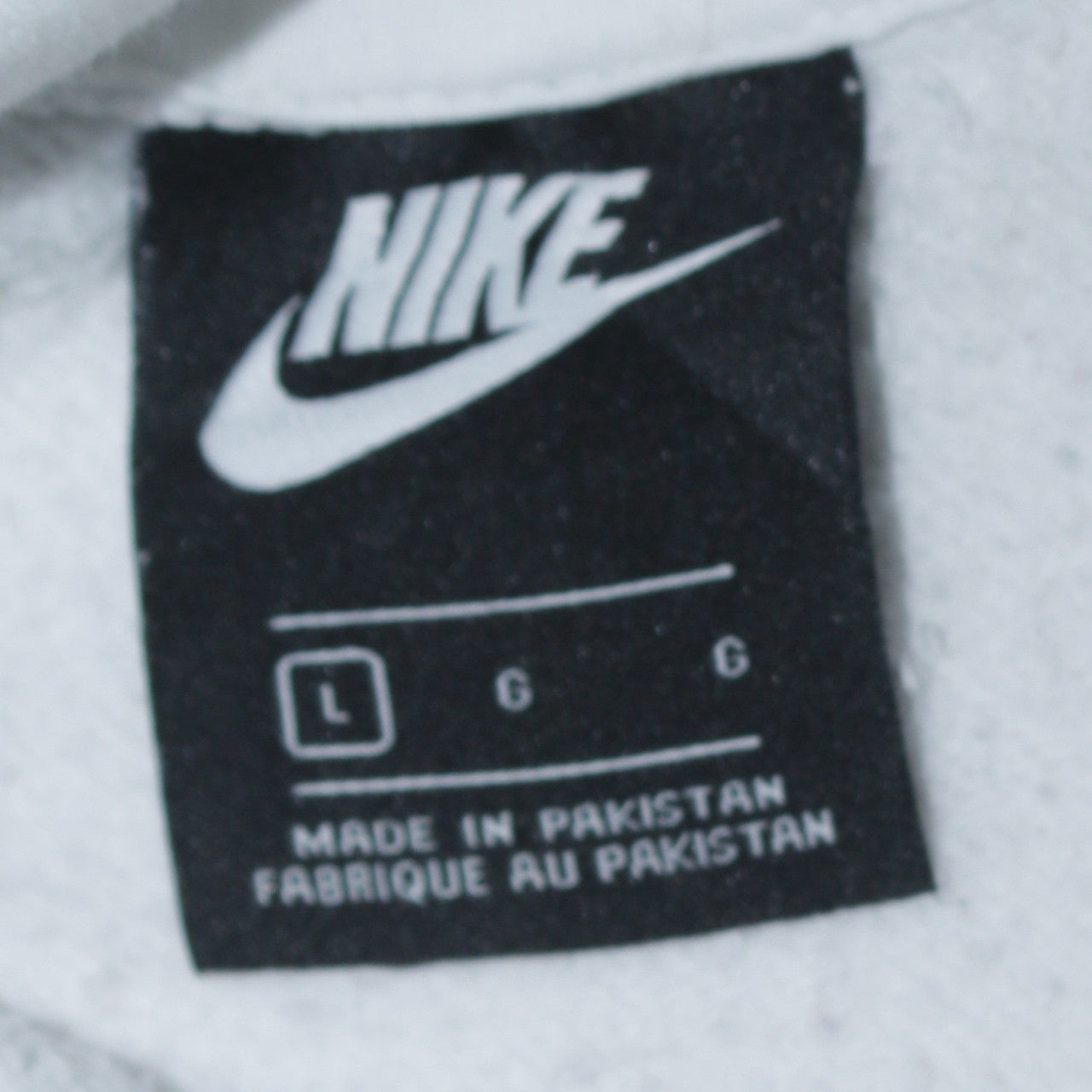Nike Men's White Pullover Hoodie Size L Sports Fleece Sweatshirt