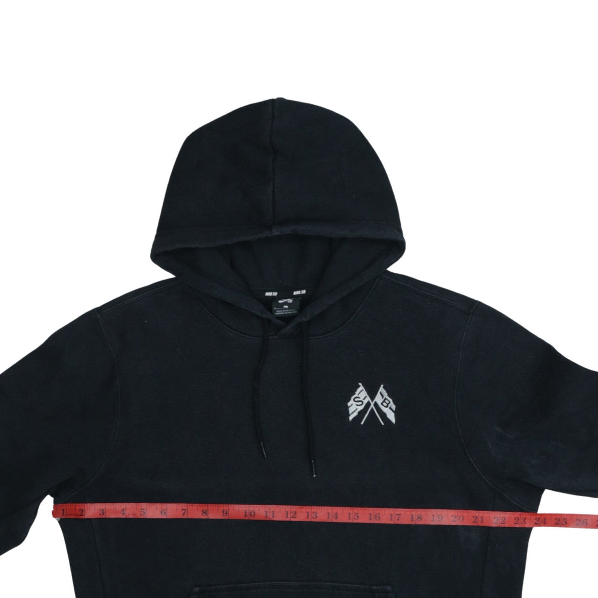 Close-up detail of Nike SB Men's Black Pullover Hoodie M Logo Skateboarding Fleece