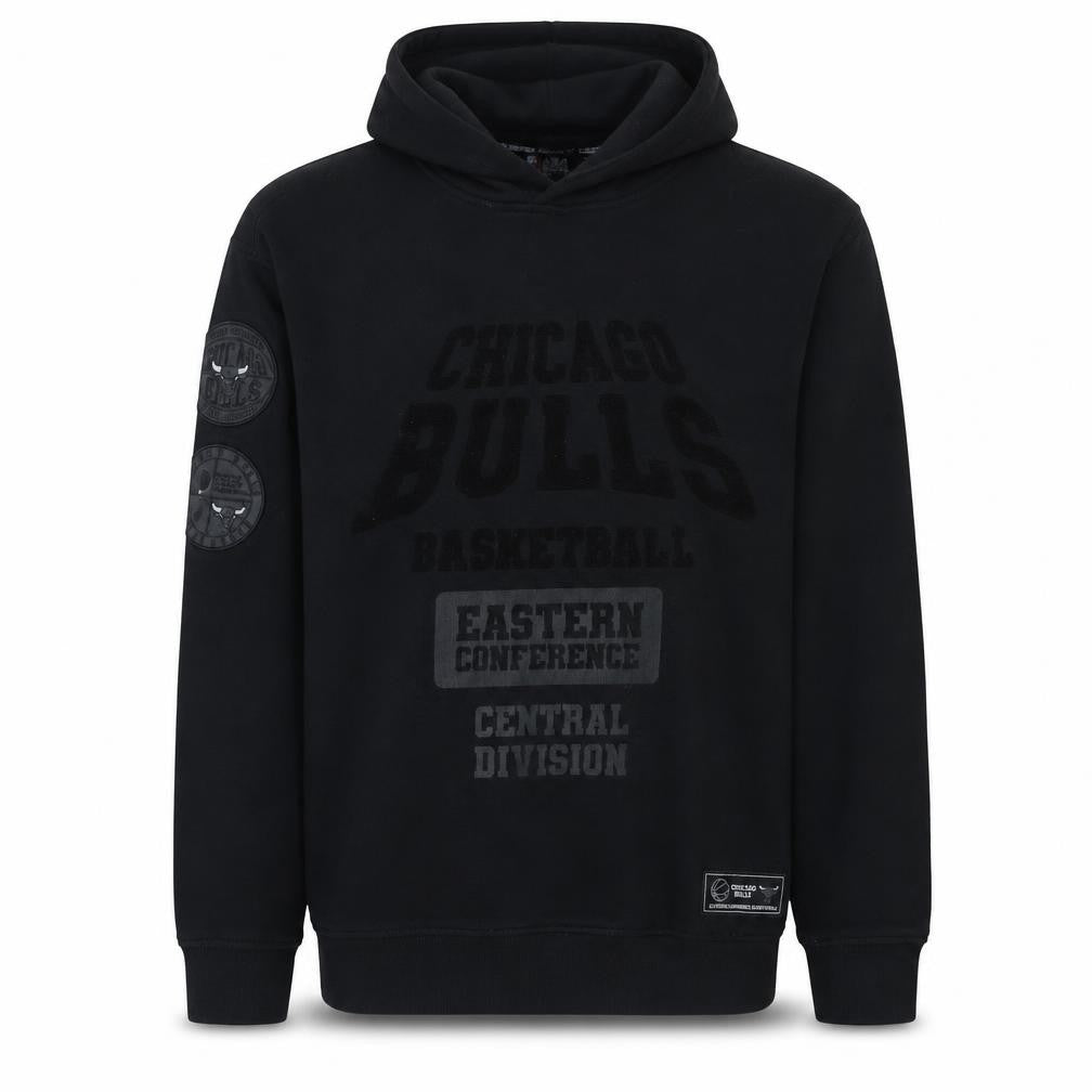 NBA Chicago Bulls Men's Black Large Pullover Hoodie