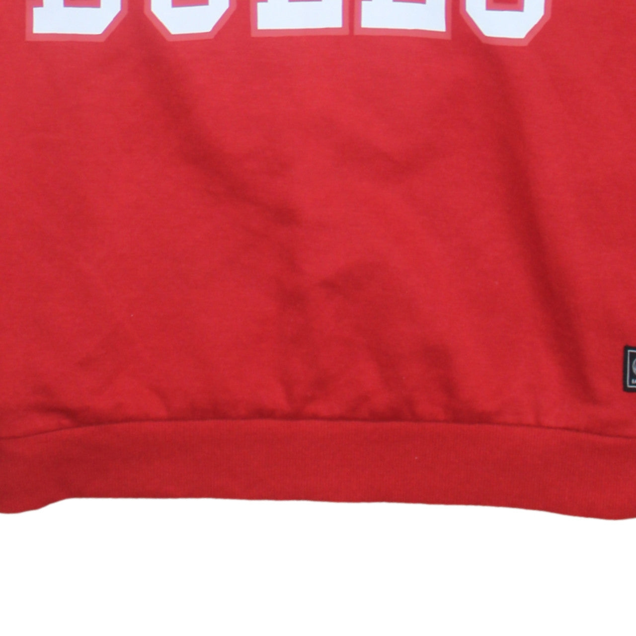 NBA Women Red Chicago Bulls V-Neck Pullover Sweatshirt Medium