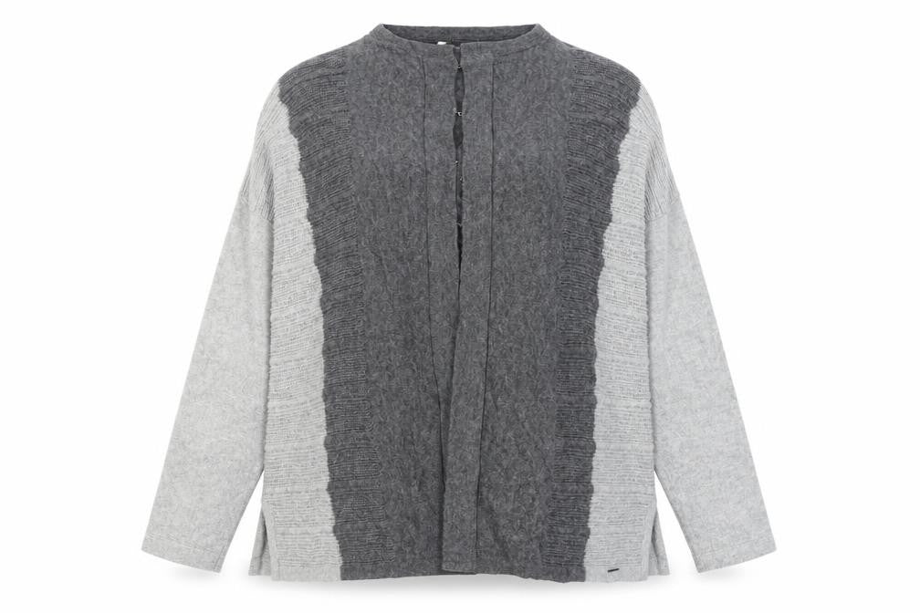 Country Casuals Women Grey Wool Blend Cardigan M Round Neck Knit
