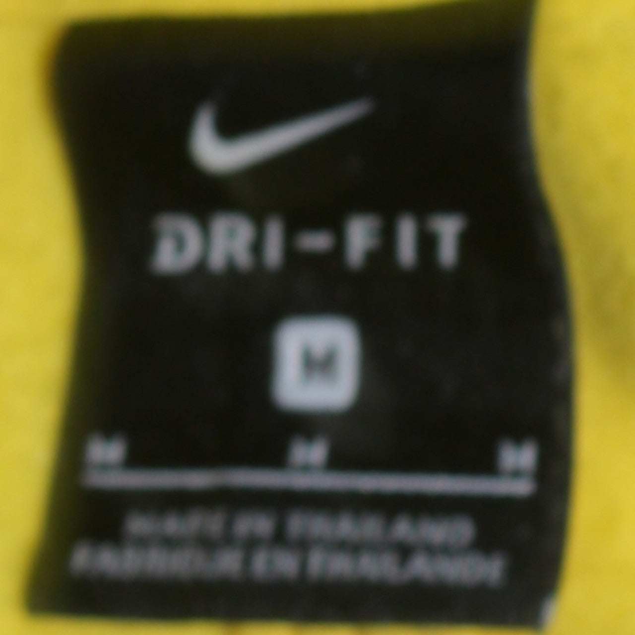 Nike Men's Yellow Dri-Fit 1/4 Zip Athletic Sweatshirt Size M