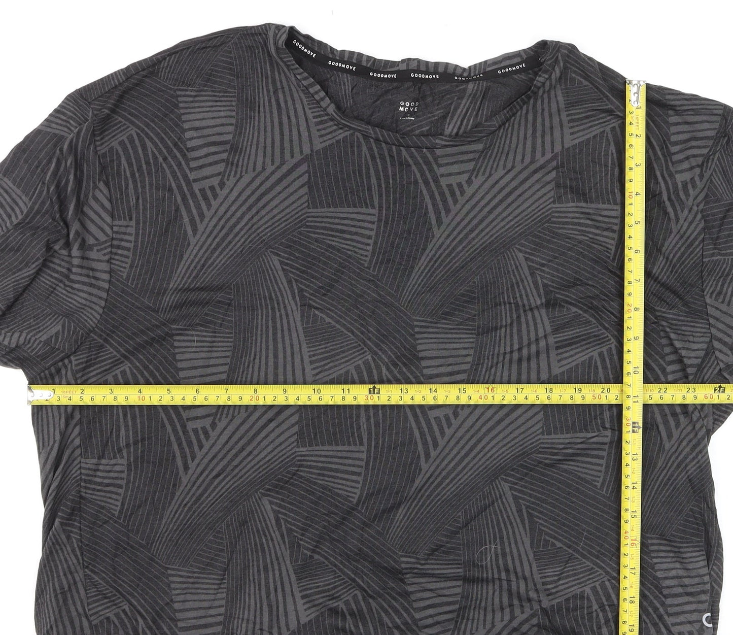 Marks and Spencer Goodmove Women’s Black Geometric Active T-Shirt Size 18
