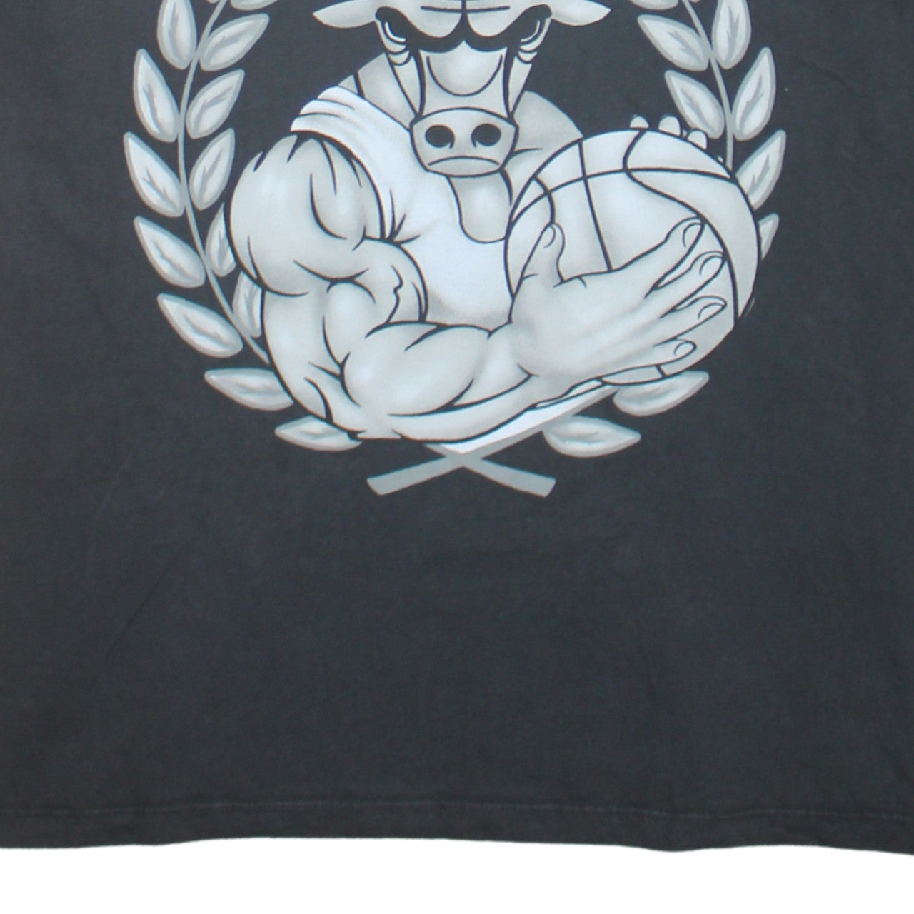 NBA Chicago Bulls Black 2XL Men's Graphic Sports T-Shirt