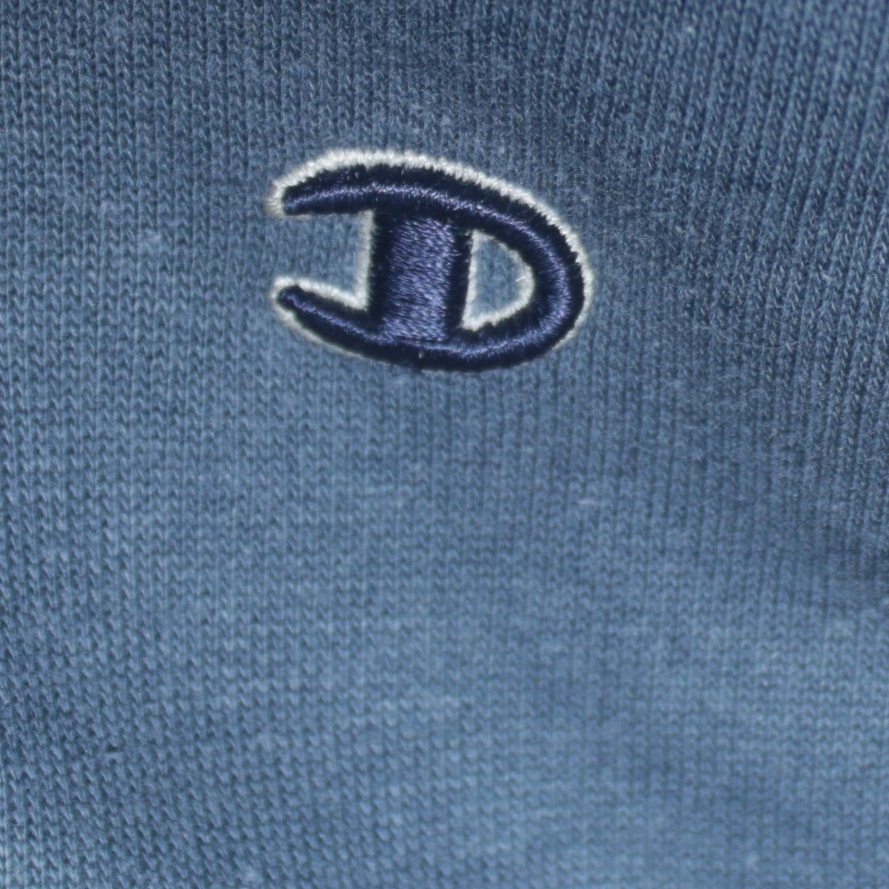 Champion Men's Blue Crew Neck Pullover Sweatshirt M