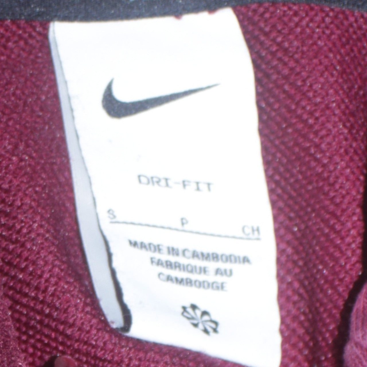 Nike Men's Red Dri-Fit Pullover Hoodie Small Logo Sportswear