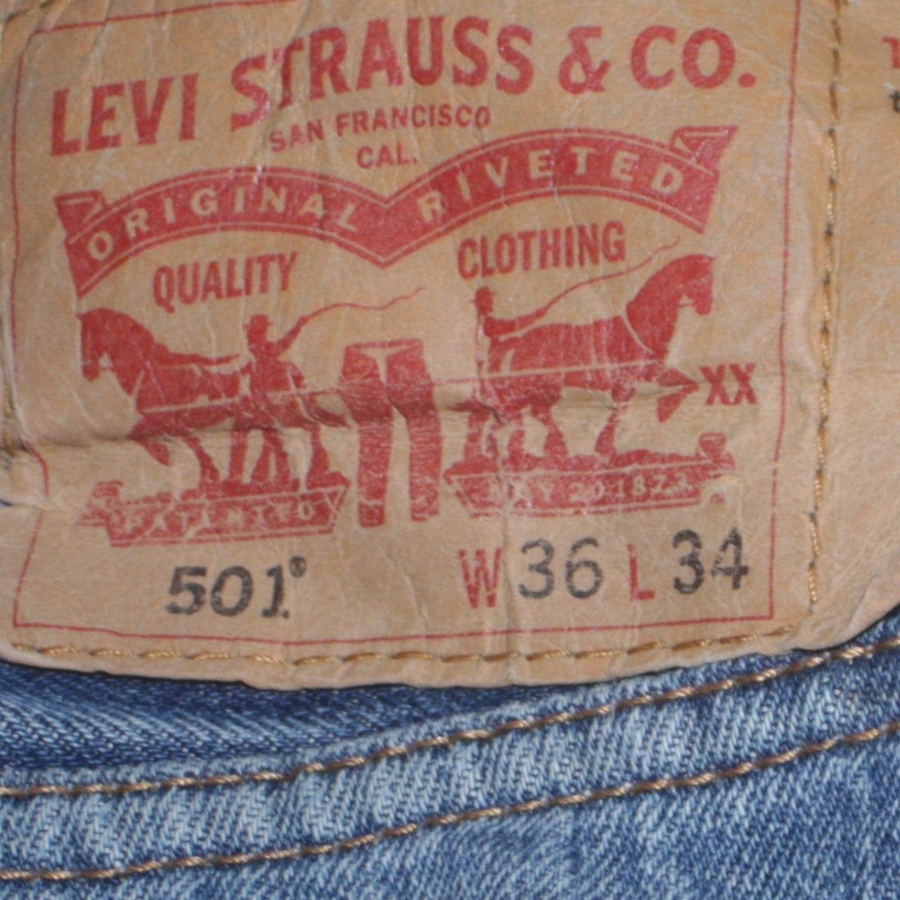 Levi's 501 Men's Blue Straight Leg Distressed Denim Jeans W36 L34