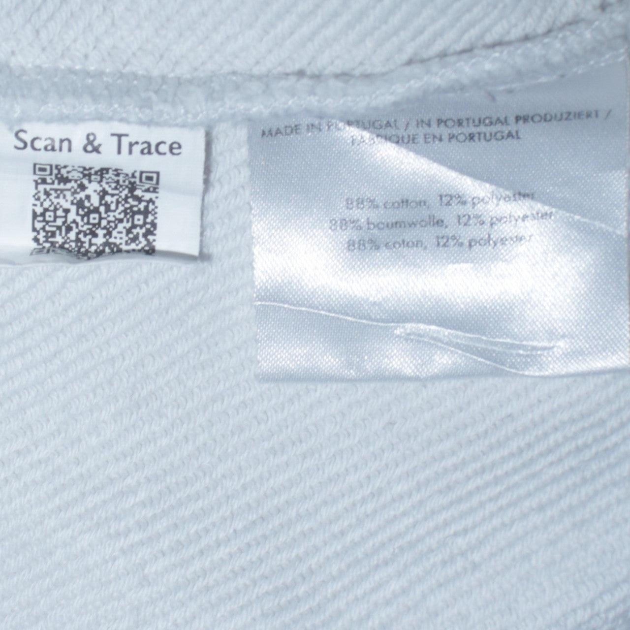 Tommy Hilfiger Womens White XXS Pullover Hoodie with Logo Design