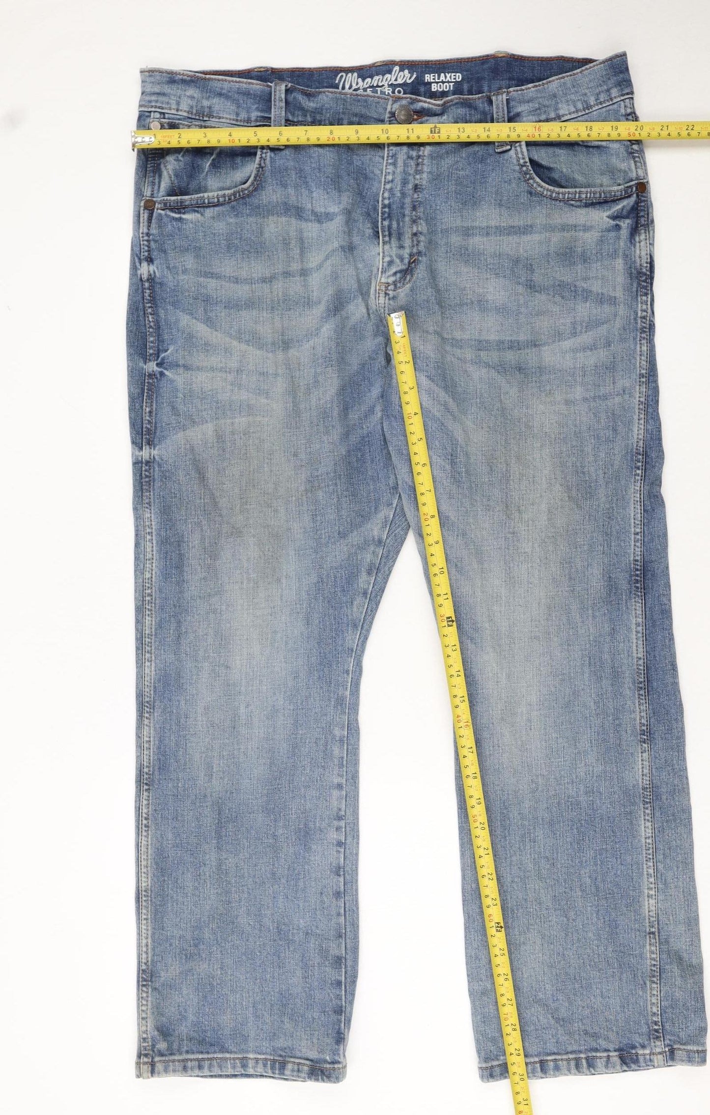 Wrangler Men Blue 38x30 Relaxed Bootcut Denim Jeans