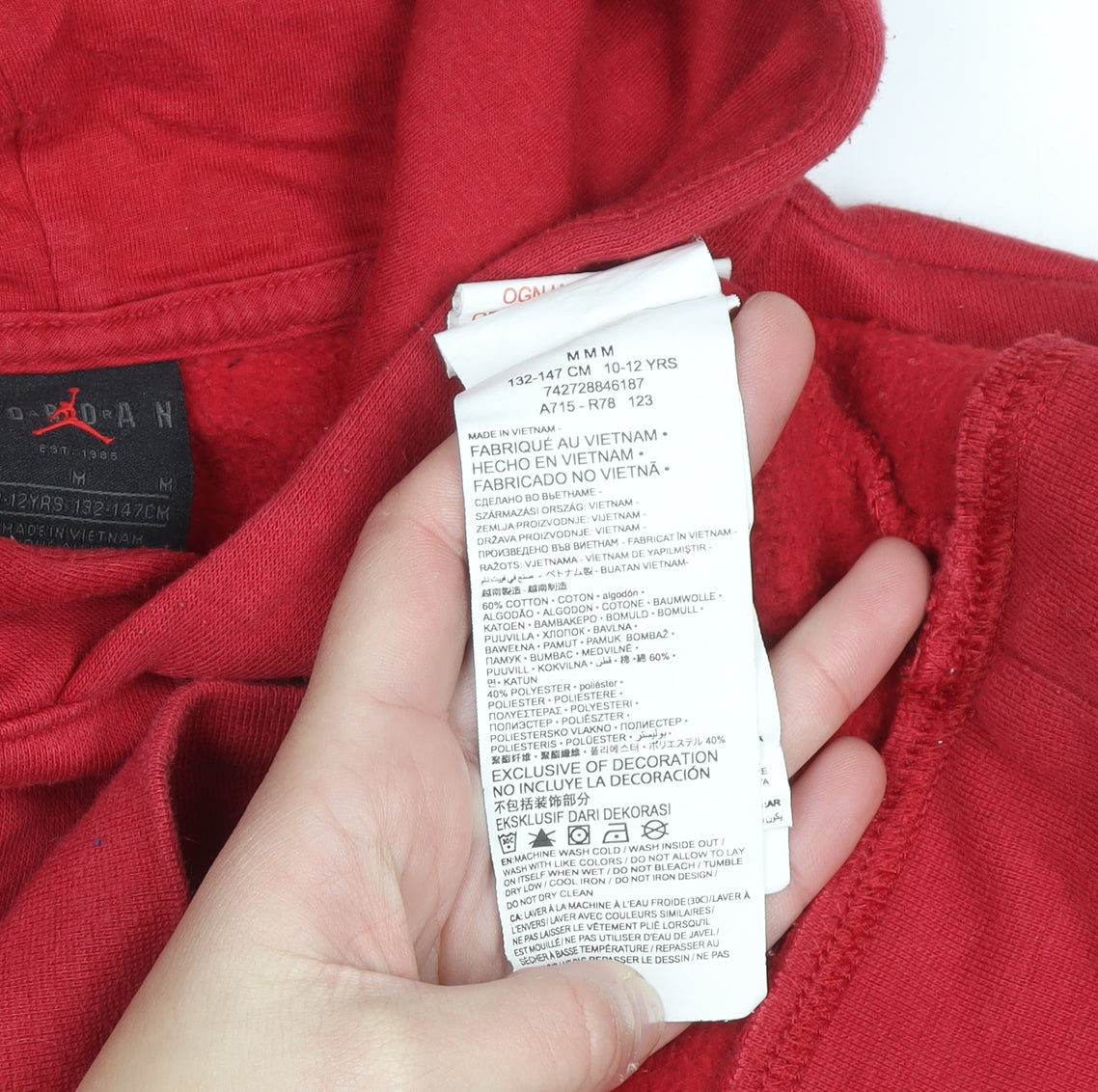 Jordan Boys Red Pullover Hoodie 10-12 Years Cotton Blend Fleece Kangaroo Pocket