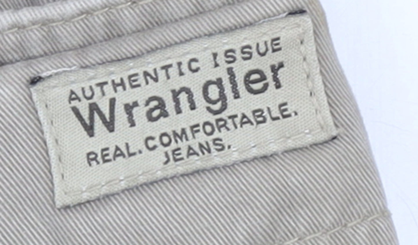 Wrangler Men's Beige Cargo Shorts Size 42 Regular Cotton