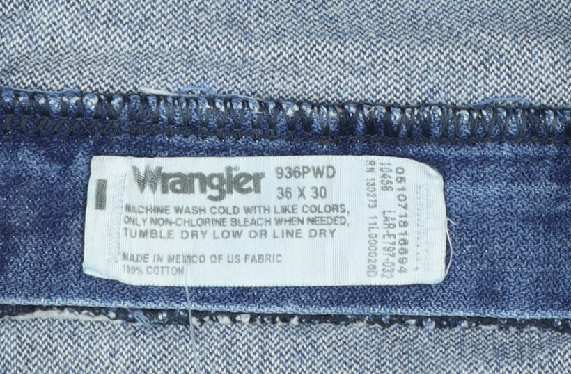 Wrangler Men's Blue Regular Fit Straight Leg Denim Jeans 36x30