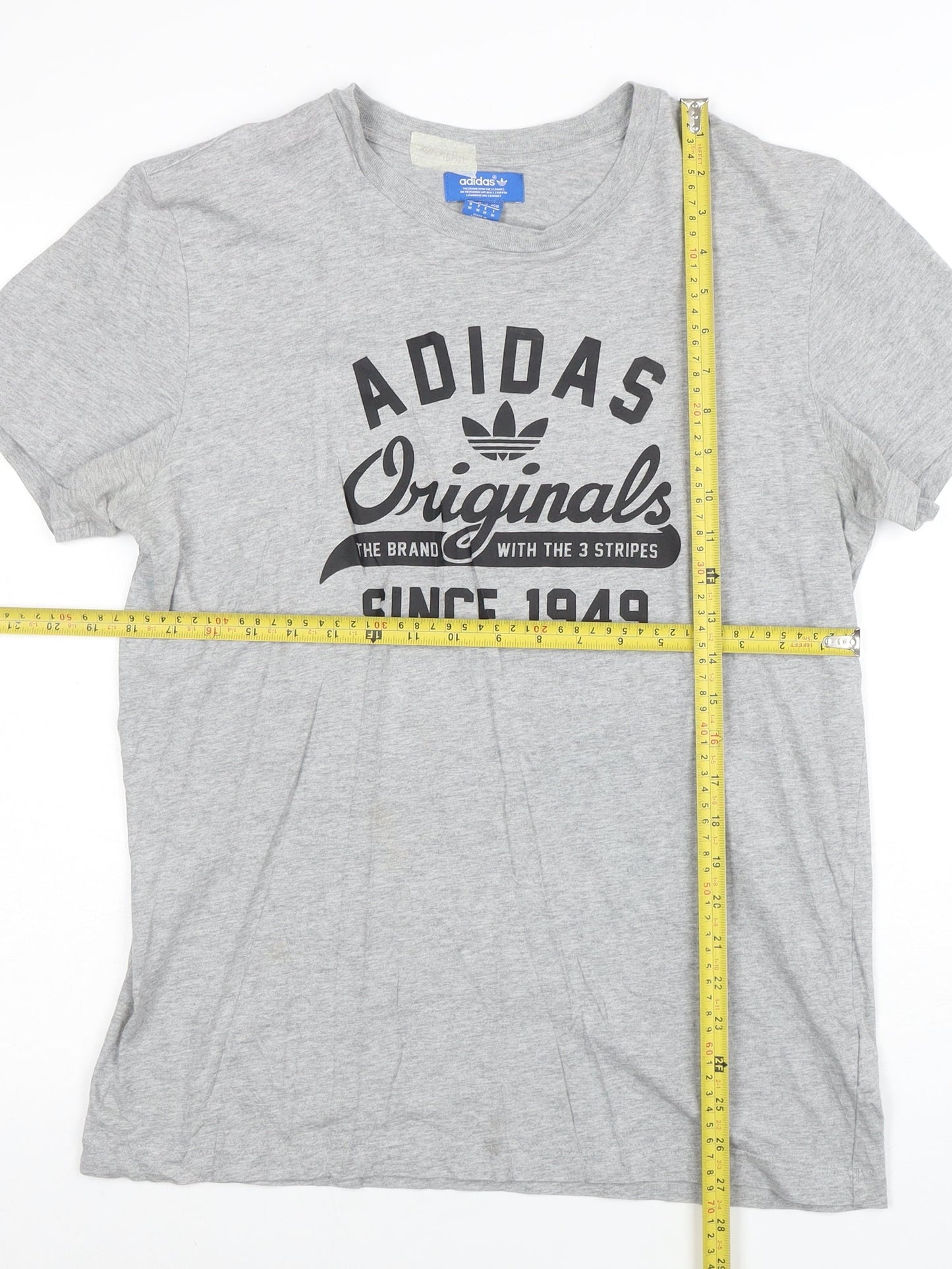 adidas Men's Grey Originals Short Sleeve Graphic T-Shirt M