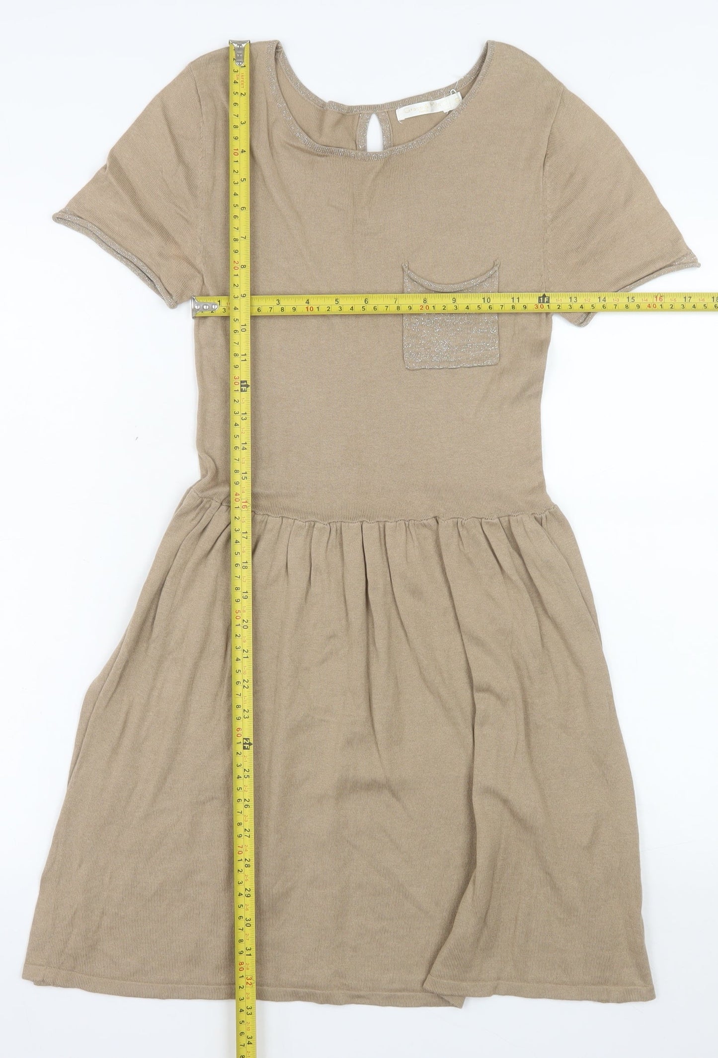 Grace & Mila Women’s Beige Skater Dress Size S Short Sleeve Knit