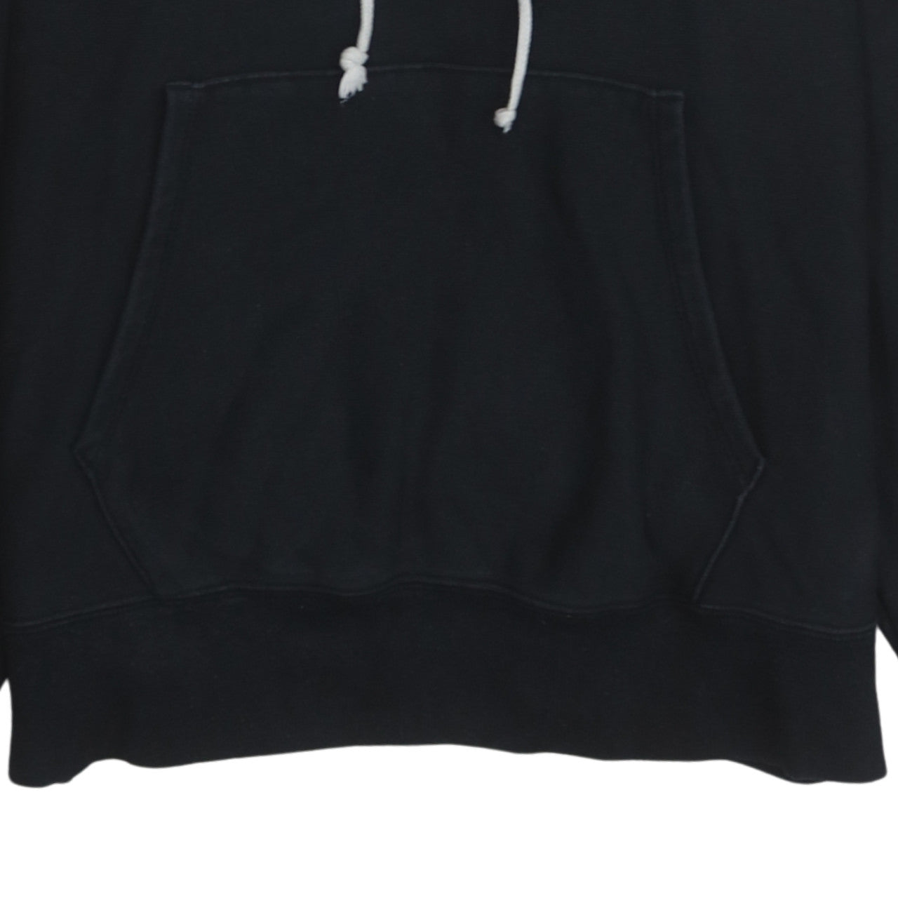Champion Men’s Black Pullover Hoodie Small Logo Fleece Sweatshirt