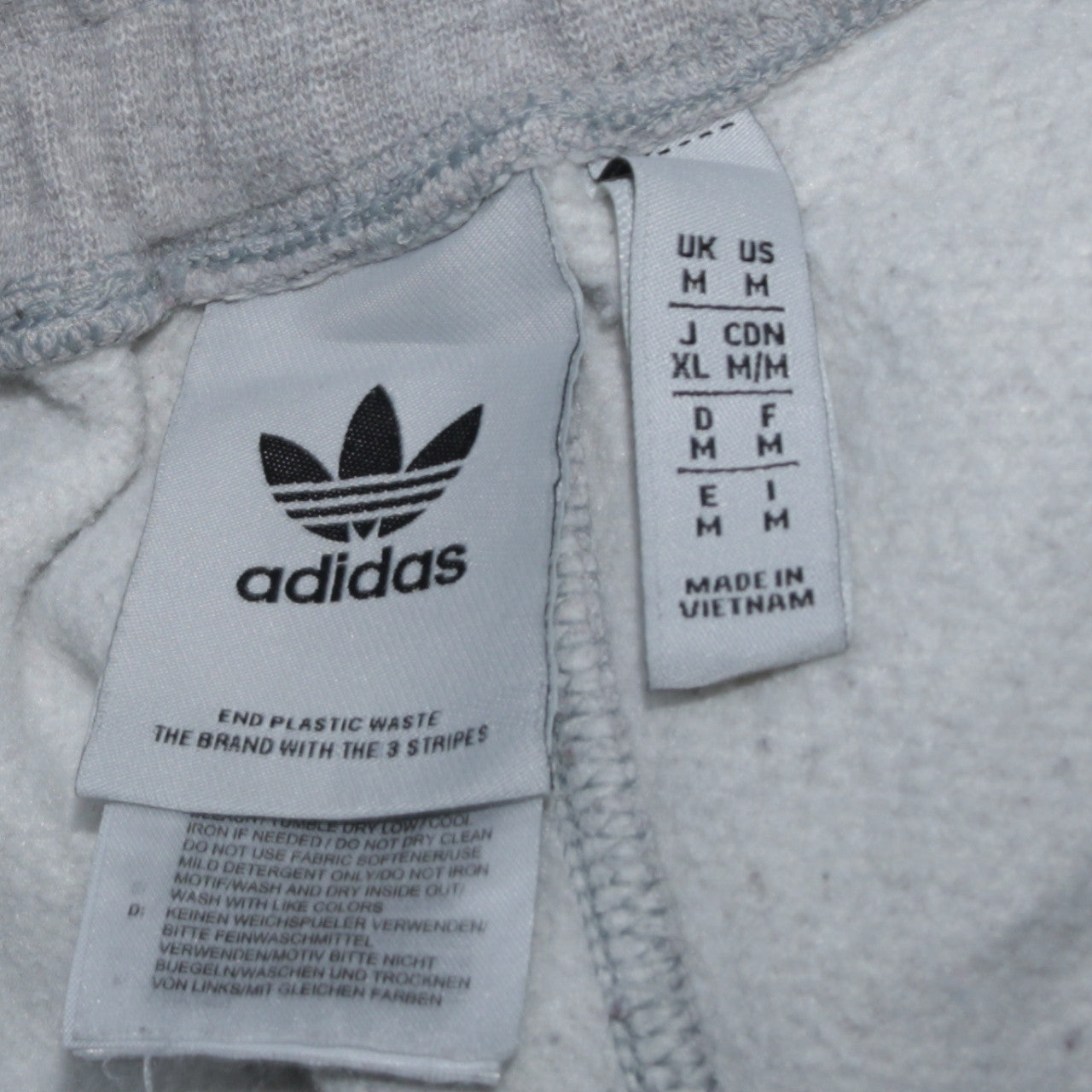 Adidas Men's Grey Jogger Sweatpants M Regular Fit Casual Sportswear
