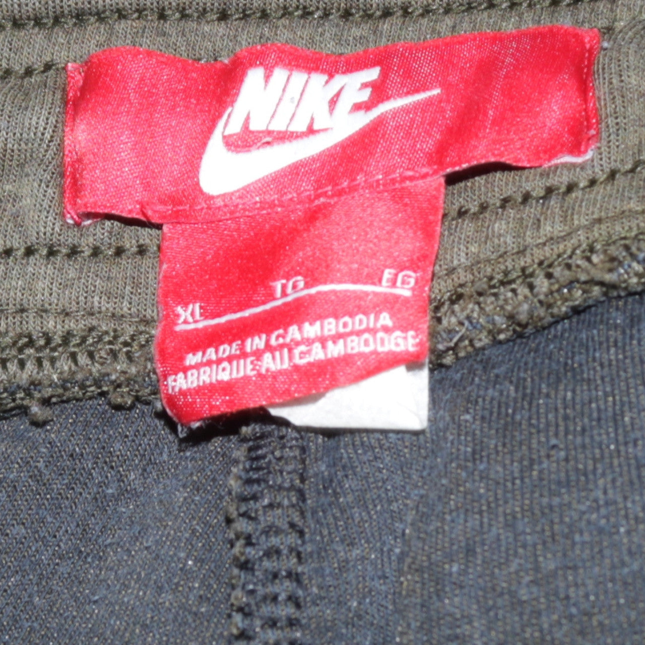 Nike Men's Green XL Jogger Trousers with Zip Pocket