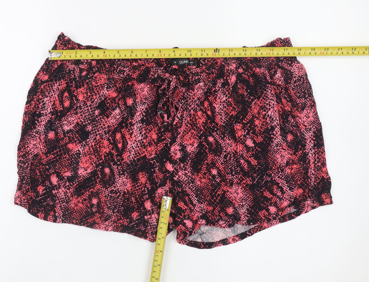 Dunnes Women Pink Black Snakeskin Print Relaxed Shorts Size L